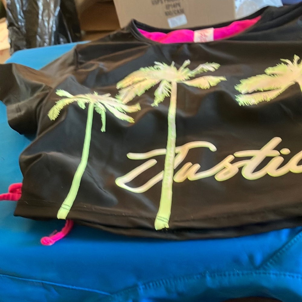 FINAL MARKDOWN Girls Justice Black Crop Top with Neon Palm Trees xl